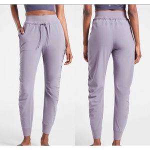 Athleta Women Attitude Pant Size 6T  Relaxed Fit Mid Rise Dance Jogger